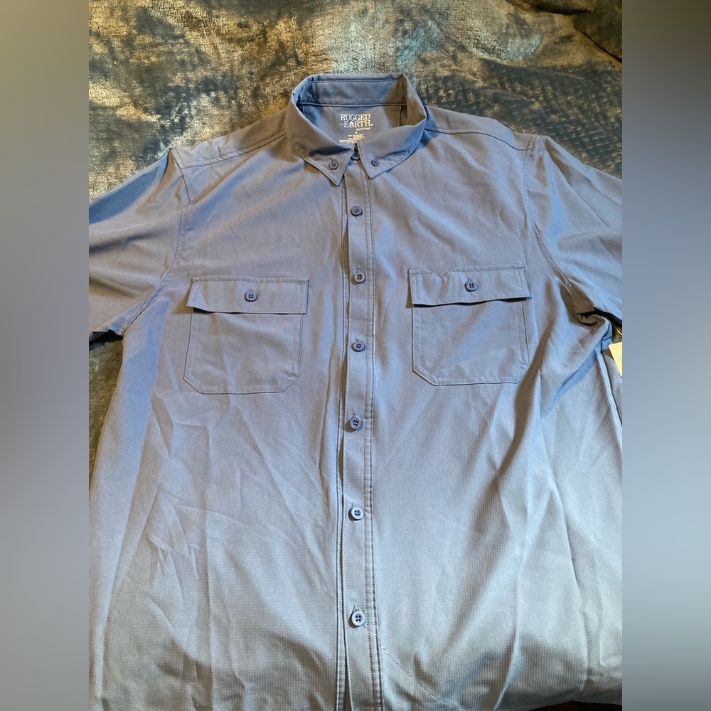 Rugged Earth, medium, new with tags , men’s shirt